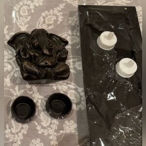 GOOD LUCK GANESHA IDOL, WOODEN TRAY, 2 candle holders, 2 lights DECOR